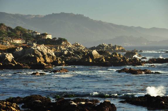 A bela paisagem da 17 Mile Drive, em Monterey, no litoral da Califórnia, nos Estados Unidos